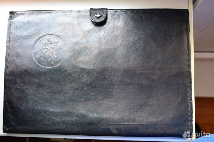 Папка кожаная с тиснением герба Белорусской сср