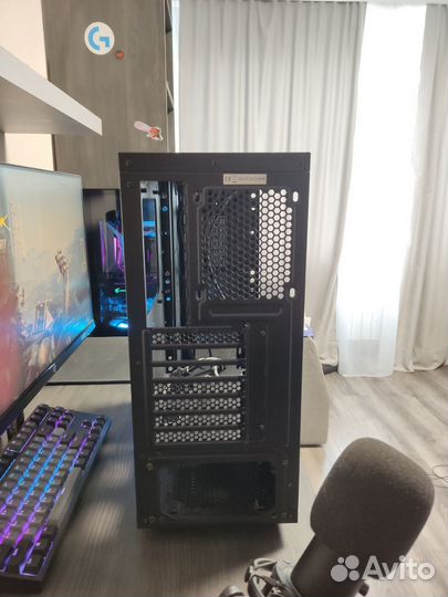 Игровой корпус для пк thermaltake view 21 tg