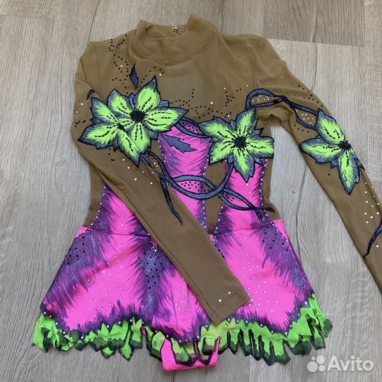 Купальник для художественной гимнастики