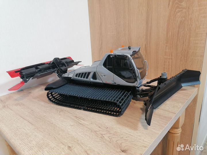 Bruder 02545 Ратрак