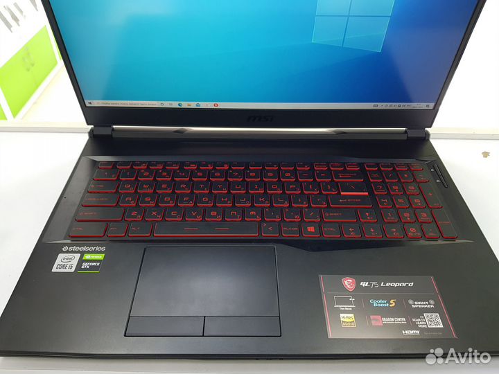 Игровой ноутбук MSI-MS-17E8