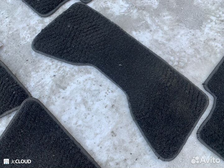 Коврики комплект на subaru forester SH5 EJ204