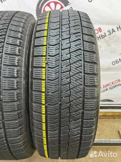 Bridgestone Blizzak VRX 215/60 R16 97V