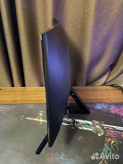 Игровой монитор: Samsung 144Гц, дюймы 24