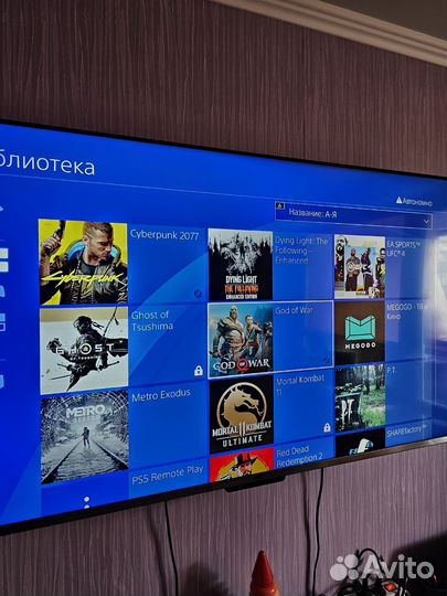 Sony Playstation 4 PRO 1TB прошитая GoldHen + игры