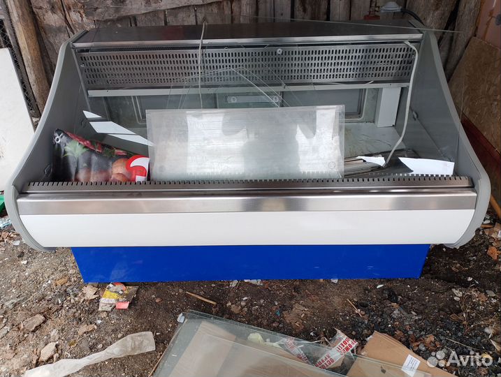 Холодильная витрина