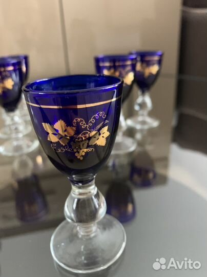 Графин с рюмками