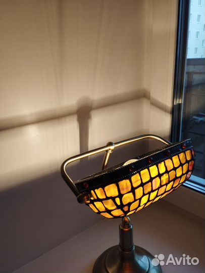 Лампа в стиле Тиффани настольная