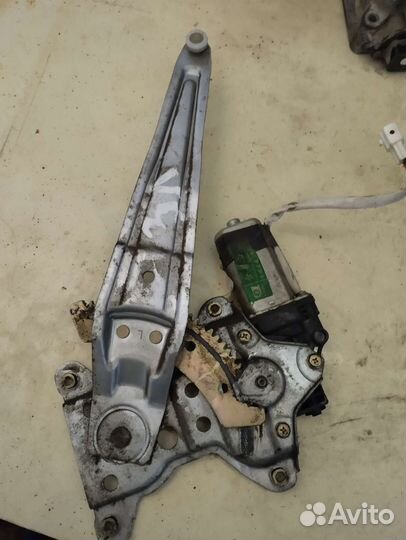 Стеклоподъемник двери задний левый geely мк cross