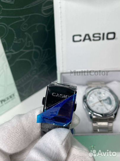 Часы Casio черные Новые