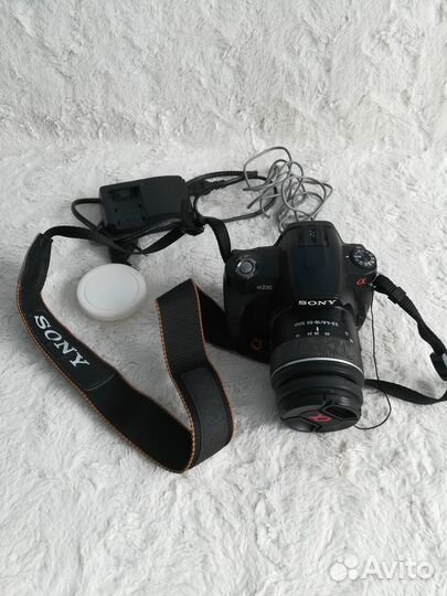 Зеркальный фотоаппарат Sony Alpha a230