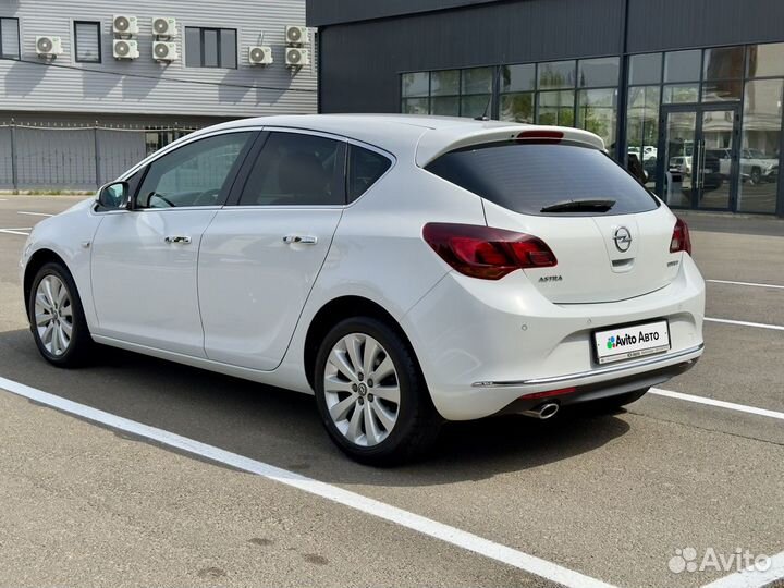 Opel Astra 1.4 AT, 2013, 133 000 км