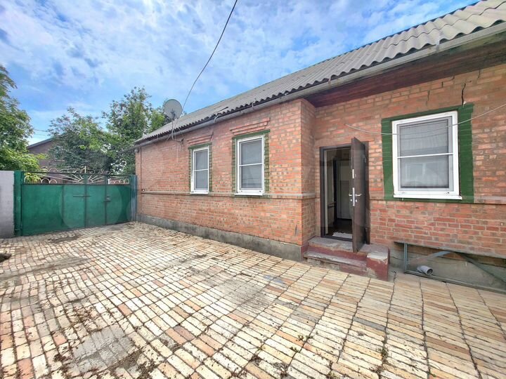 Дом 51 м² на участке 2,2 сот.