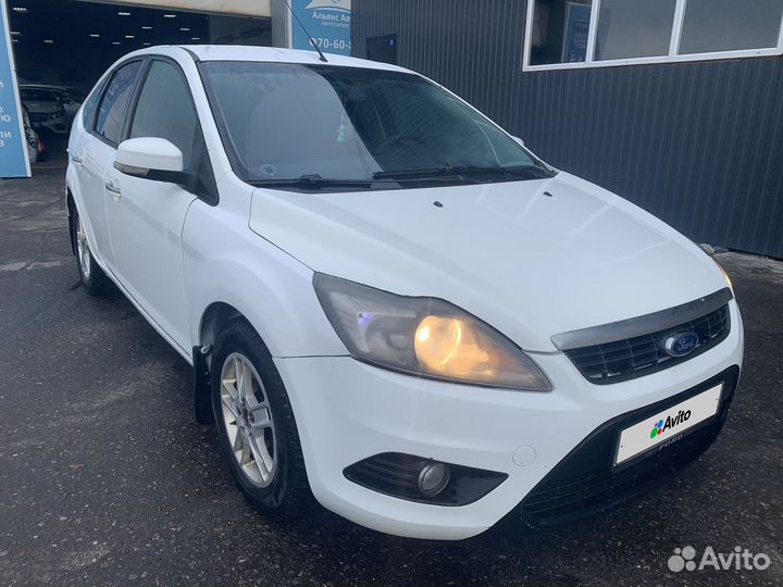 Ford Focus 1.6 МТ, 2011, 196 615 км