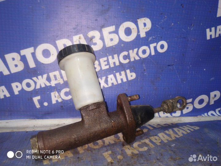 Главный цилиндр сцепления Газ Волга 2410 седан 402