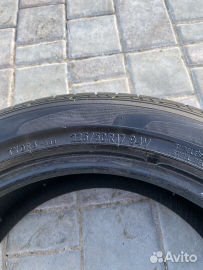 Toyo DRB 225/50 R17