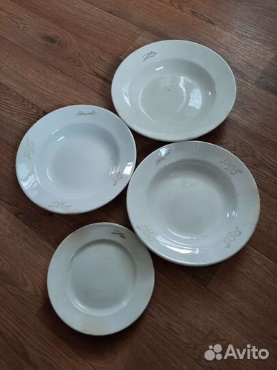 Тарелки советские 
