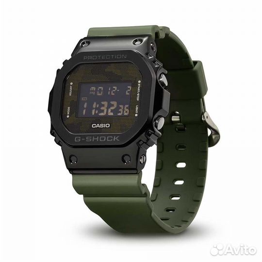 Наручные часы Casio G-Shock GM-5600B-3E