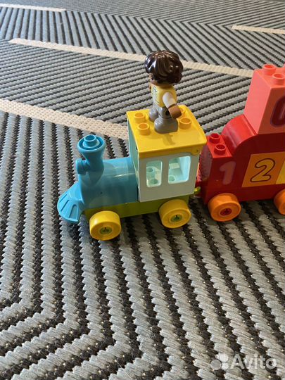 Lego duplo поезд