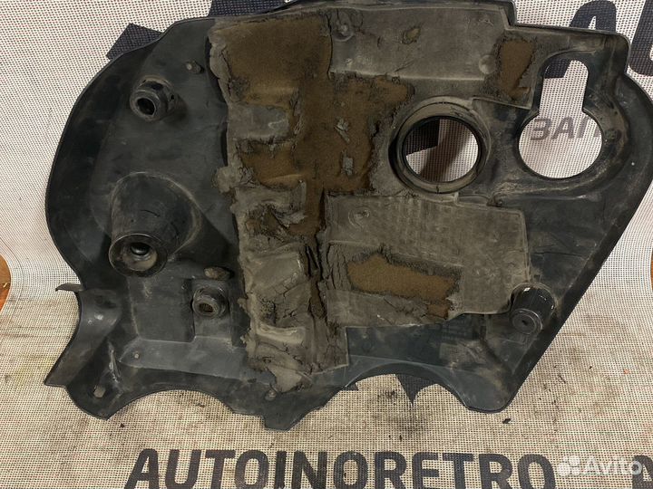 Декоративная крышка Volkswagen Passat 038103925BE