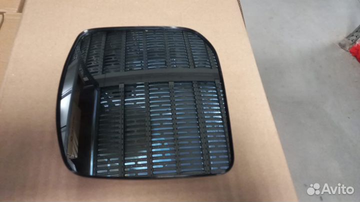 Зеркальный элемент правый