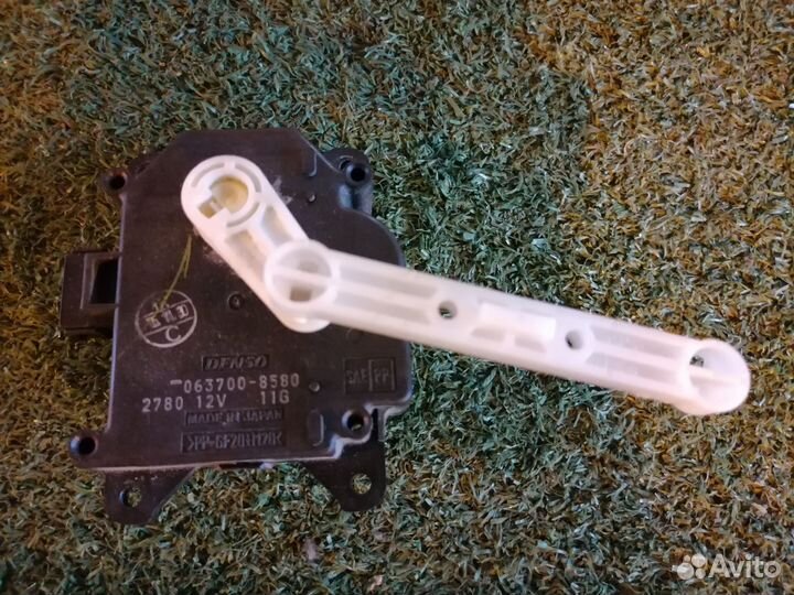 Сервопривод печки 063700-8580 Toyota Alphard Ipsum