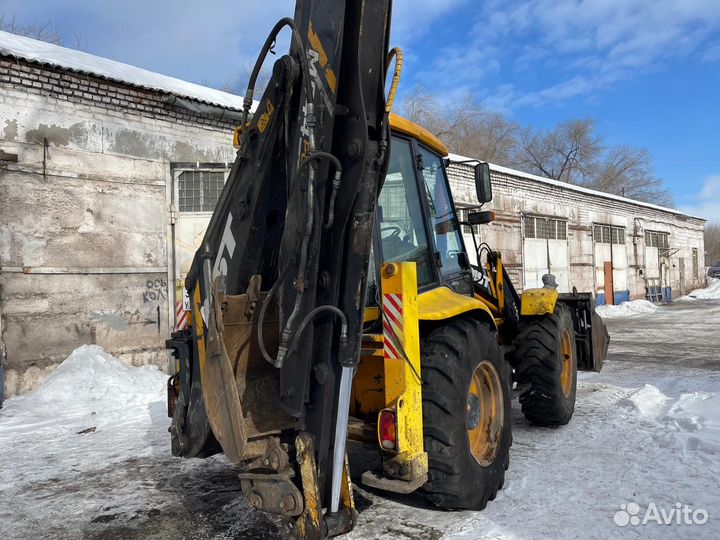 Экскаватор-погрузчик MST M544 PLUS, 2012