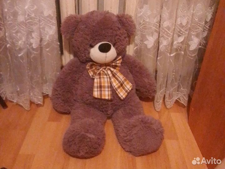Плюшевый медведь
