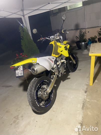 Suzuki dr-z 400 s