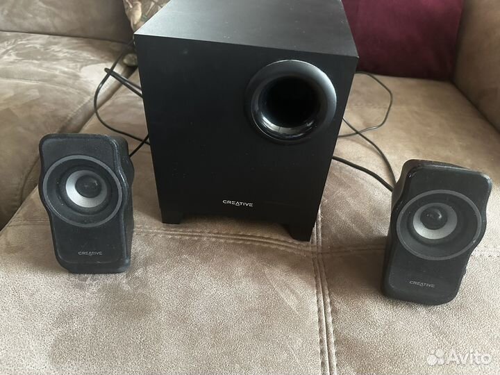 Сабвуфер с колонками