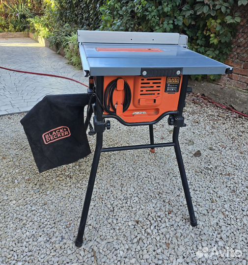 Настольная пила, 1800Вт, 250мм