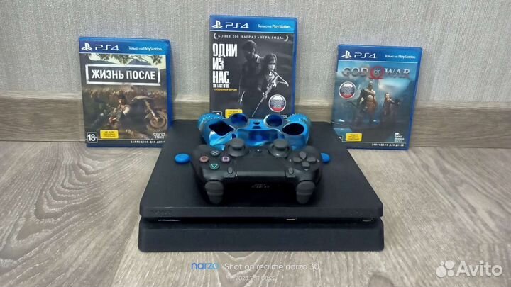 Sony playstation 4 PS4 slim 1tb