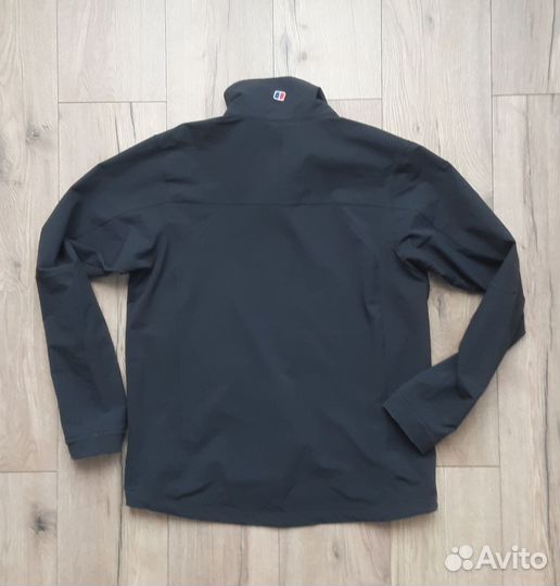 Куртка Berghaus 48 р