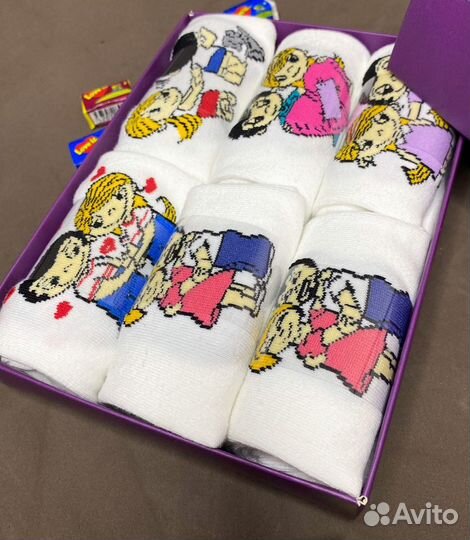 Носки love is в подарочной упаковке