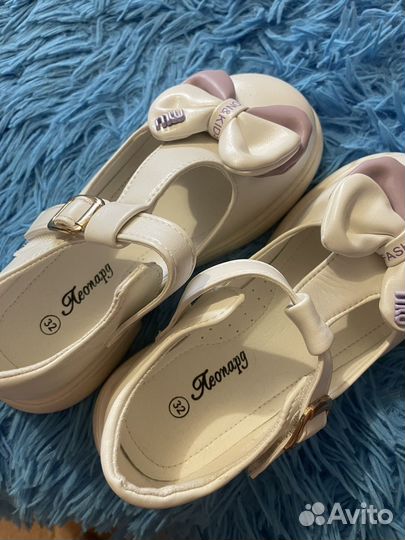 Сандали для девочки