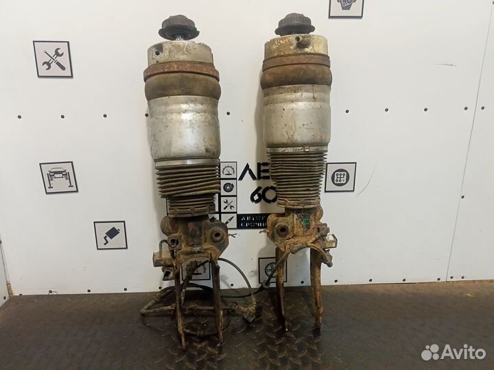 Амортизатор передний для VW Touareg