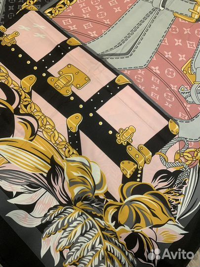 Шелковый платок шаль Louis Vuitton новый