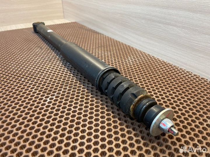 Амортизатор задний LADA X-Ray