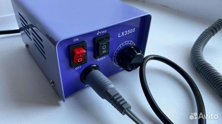 Аппарат для маникюра и педикюра