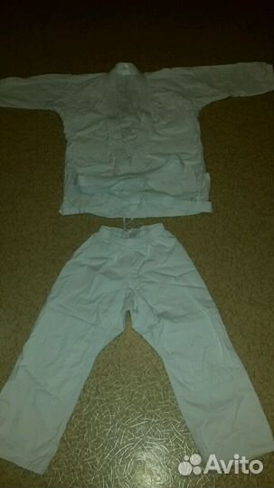 Кимоно (2 комплекта разного размера)