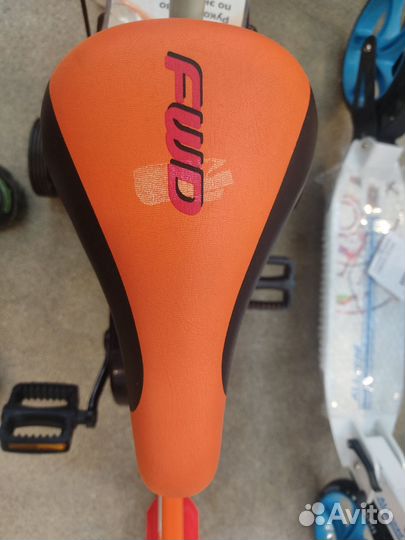 Велосипед 12