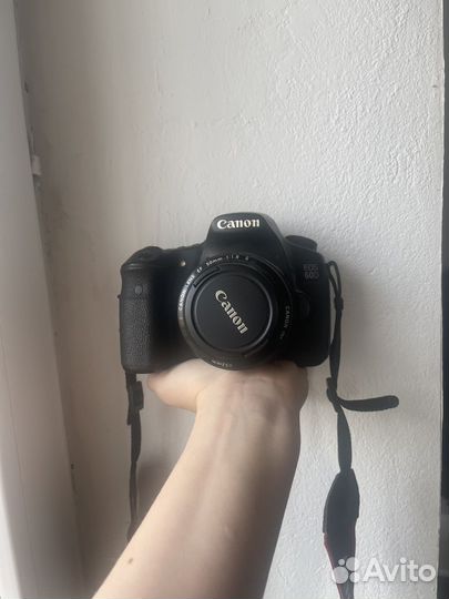 Зеркальный фотоаппарат canon 60d