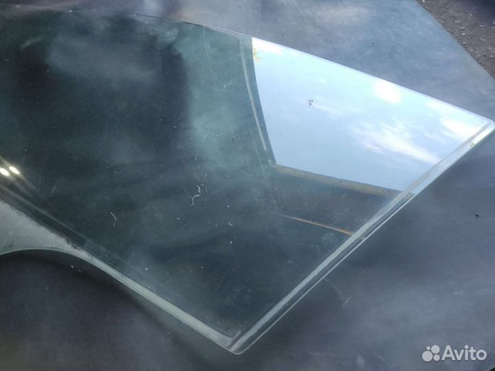 Стекло переднее левое Mazda 6 GG