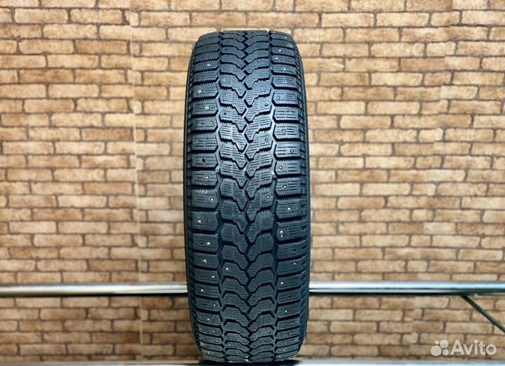 Yokohama Ice Guard F700Z 215/60 R17