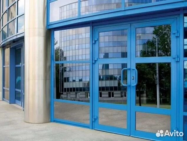 Алюминиевые двери