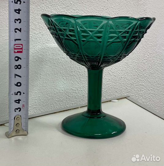 Ваза старинная Конфетница Цветное стекло