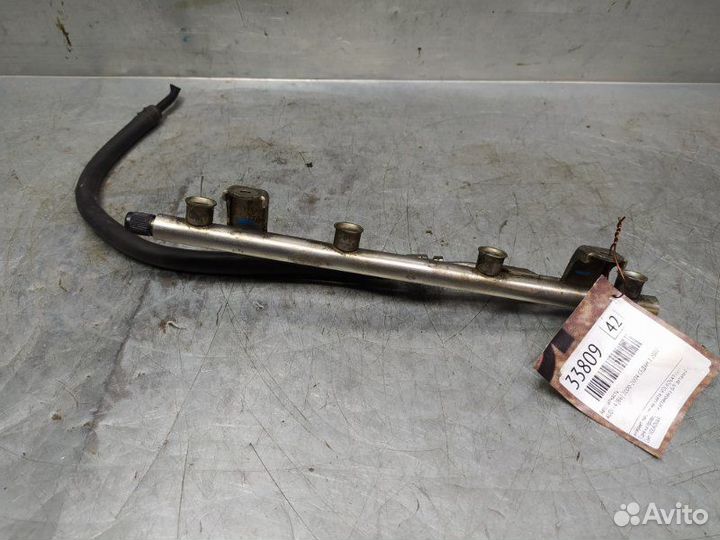 Рейка топливная (рампа) Audi A4 B6 2000-2004