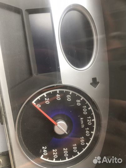 Приборная панель Geely Emgrand EC7