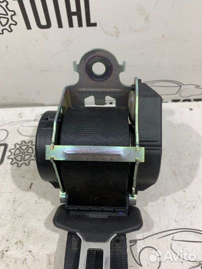 Ремень безопасности задний Renault Logan 2 H4MD438