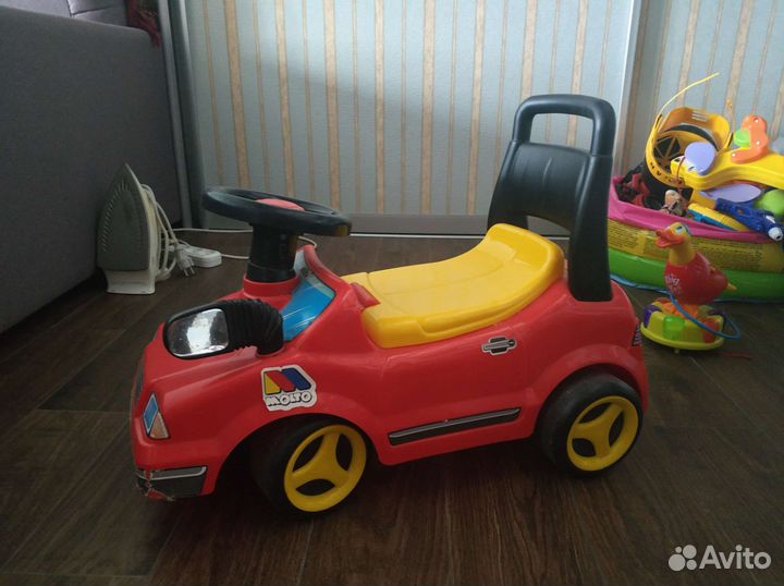 Машинка-каталка